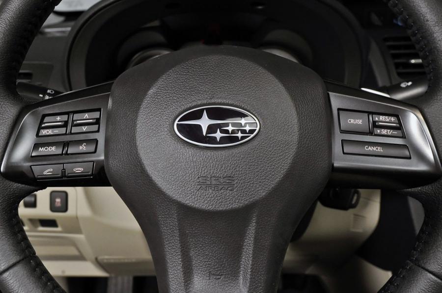 Subaru Impreza Sedan 2012 года  (фото 20 из 43)
